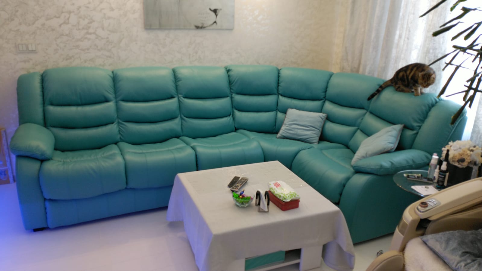 Перетяжка дивана на дому. Вятские Поляны